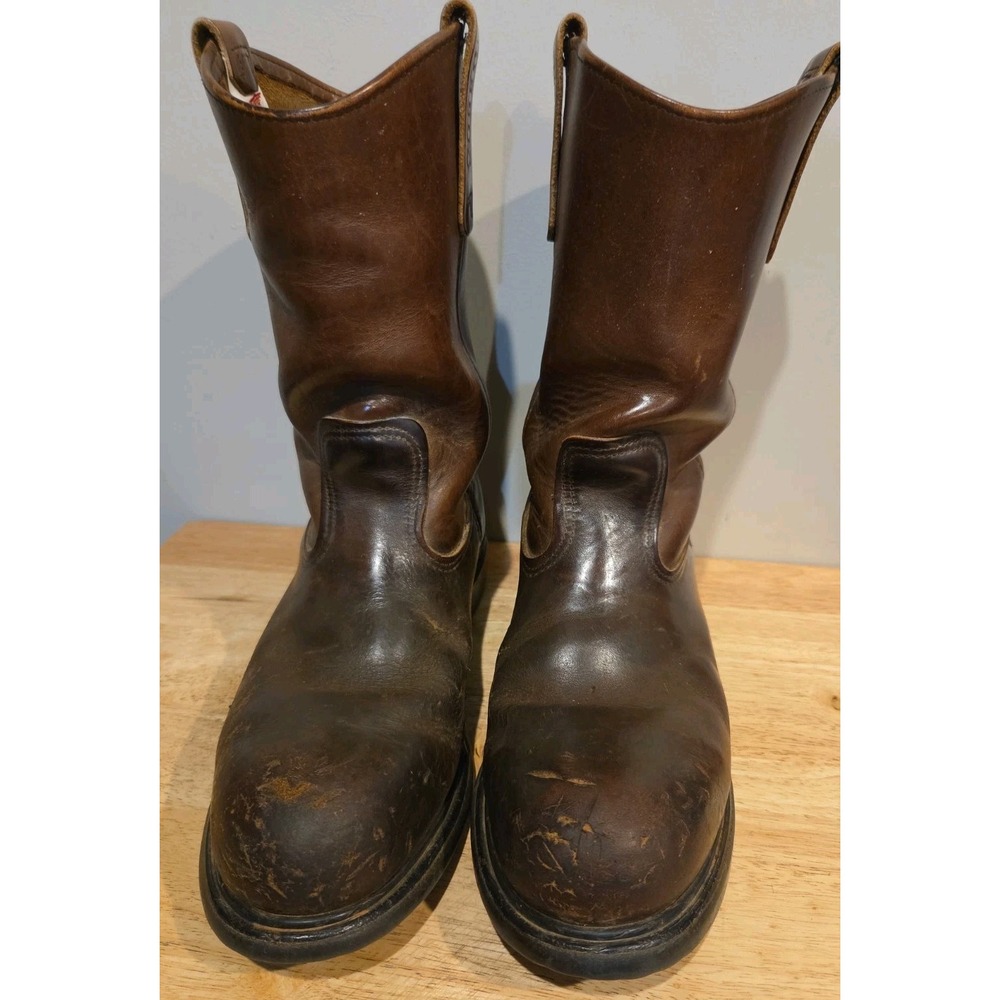 Red Wing Model 2231 11-inch SuperSole pull-on work boots Manufactured 03/2006